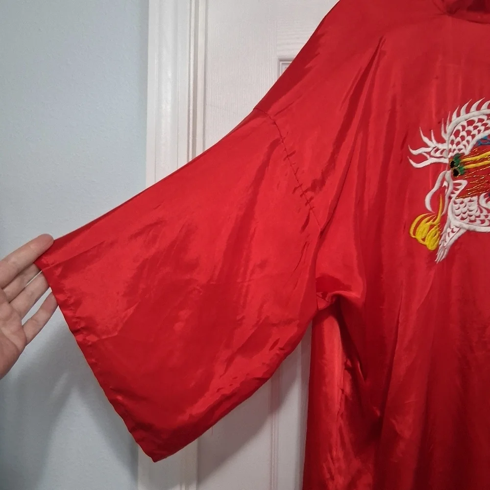 Vintage Red Dragon Kimono Robe Embroidery And Waist Tie